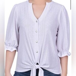 Women’s 3/4 sleeve tie front top NWT size M